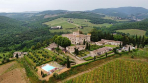 Castello Di Meleto Wine Destination - Camere in Castello e Appartamenti Gaiole In Chianti